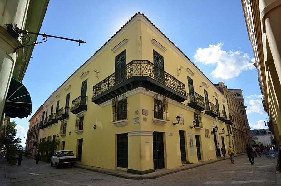 Hostal Valencia Hotel Havana Exterior photo